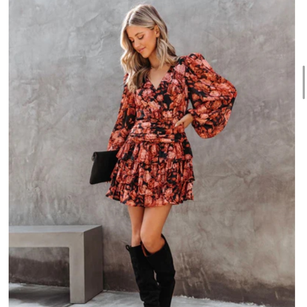 Vici Dress - Harvest Love Floral Tiered Mini Dress *BNWT*